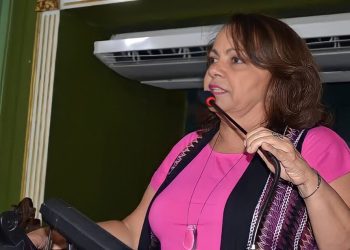 Aladilce Souza assume liderança da oposição na Câmara Municipal de Salvador