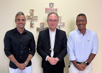 Alberto Braga reforça compromisso com comunidade católica em encontro com arcebispo primaz do Brasil