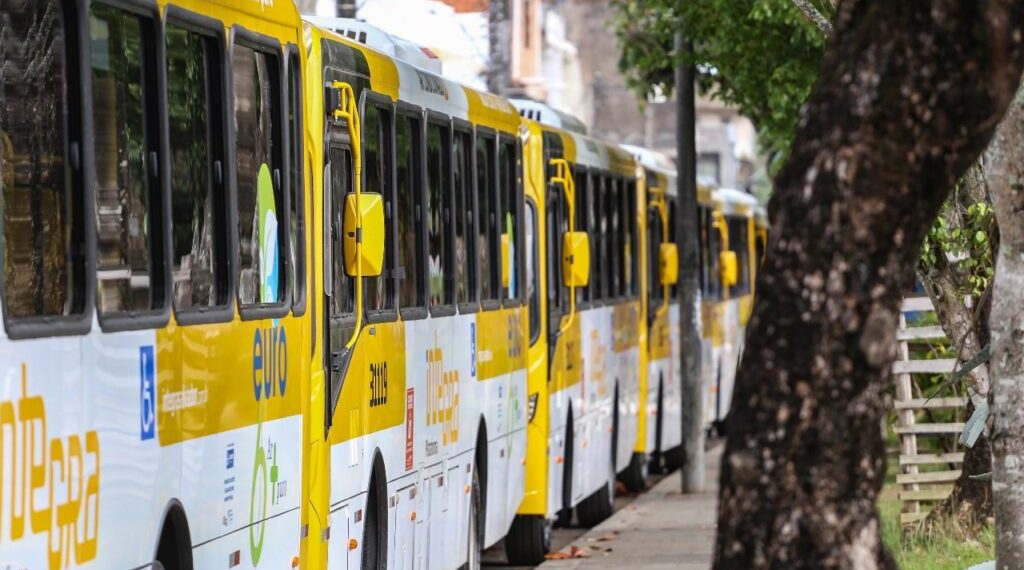 Após reivindicações da população, Prefeitura reativa linhas de ônibus que estavam suspensas