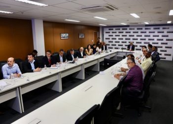 Em encontro com prefeito, governador propõe ações que garantam desenvolvimento de Nazaré