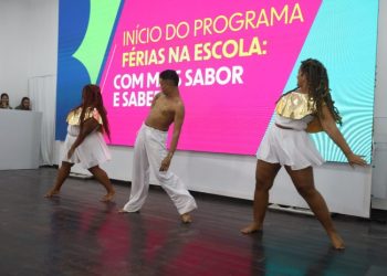“Estamos investindo na educação para transformar a realidade dos nossos jovens”, afirma governador