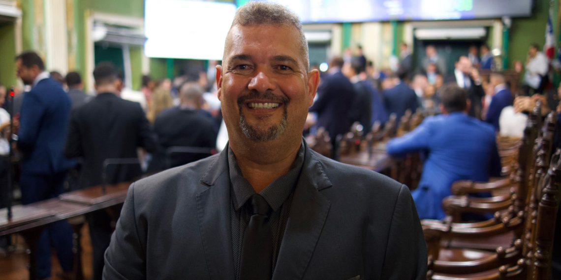 Gordinho da Favela é escolhido líder da bancada do PP na Câmara de Salvador