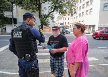Grupo de Apoio ao Turista da Guarda Civil aumenta ações nas áreas com maior fluxo de visitantes em Salvador