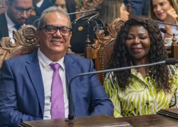 Ireuda Silva reforça voto em Carlos Muniz para presidente da Câmara: ‘Não tenho motivo nenhum para não ter votado em Muniz’