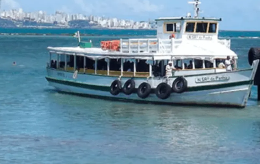 Mau tempo suspende a Travessia Salvador-Mar Grande