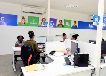 Microempreendedores buscam SAC do Empreendedor para ajuda com declaração anual 