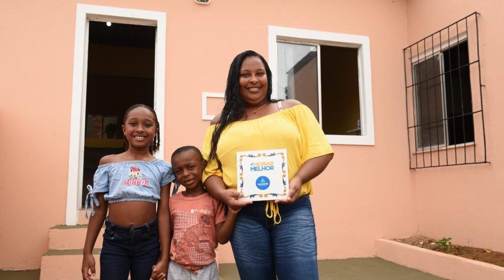 Morar Melhor chega a Paripe pela terceira vez e alcança quase 2 mil casas reformadas