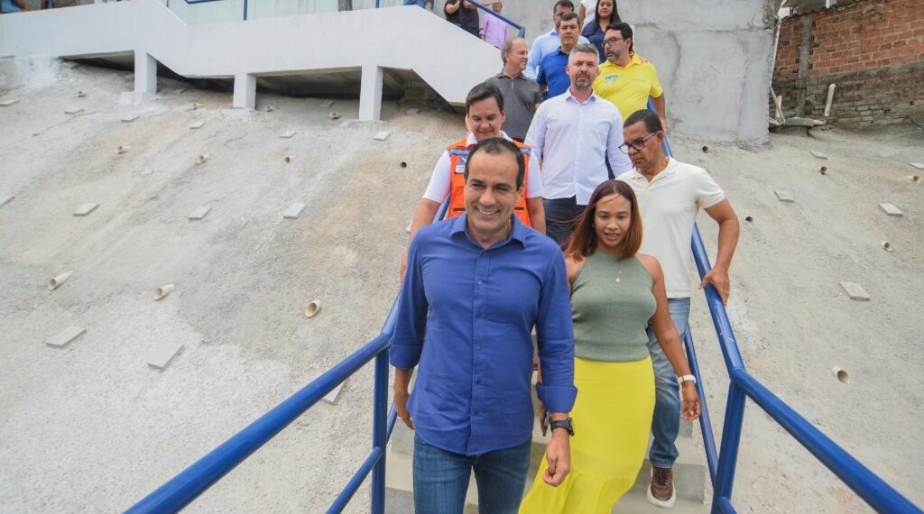 Prefeitura de Salvador entrega contenção de encosta no Alto da Terezinha e chega a 545 áreas de risco protegidas
