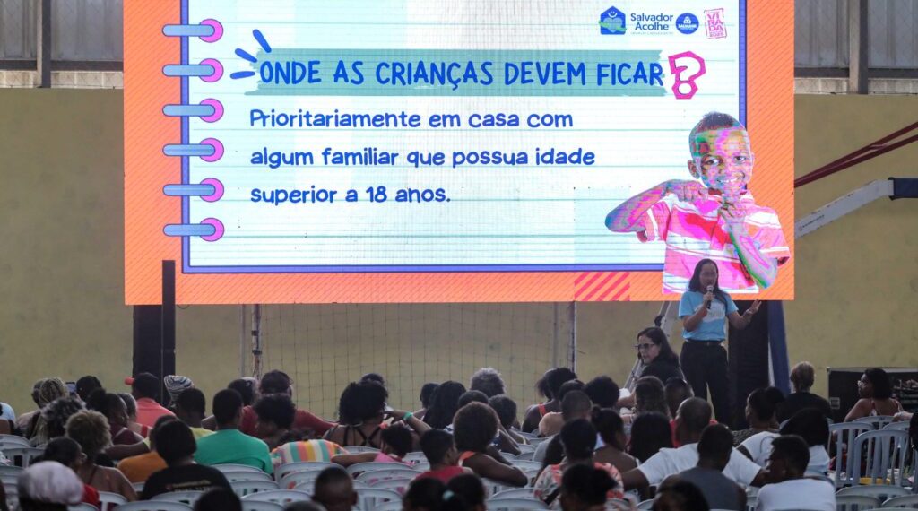 Semop promove capacitação para ambulantes que atuarão na Festa de Iemanjá e no Carnaval