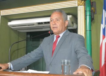 Téo Senna critica exclusão dentro do PSDB e questiona isolamento na Câmara Municipal de Salvador