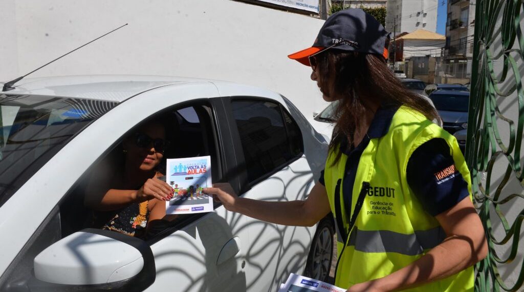 Transalvador inicia campanha educativa Volta às Aulas na segunda (3)