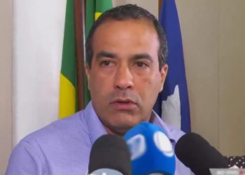 Bruno Reis lamenta desabamento de parte do forro da Igreja de São Francisco e se solidariza com vítimas