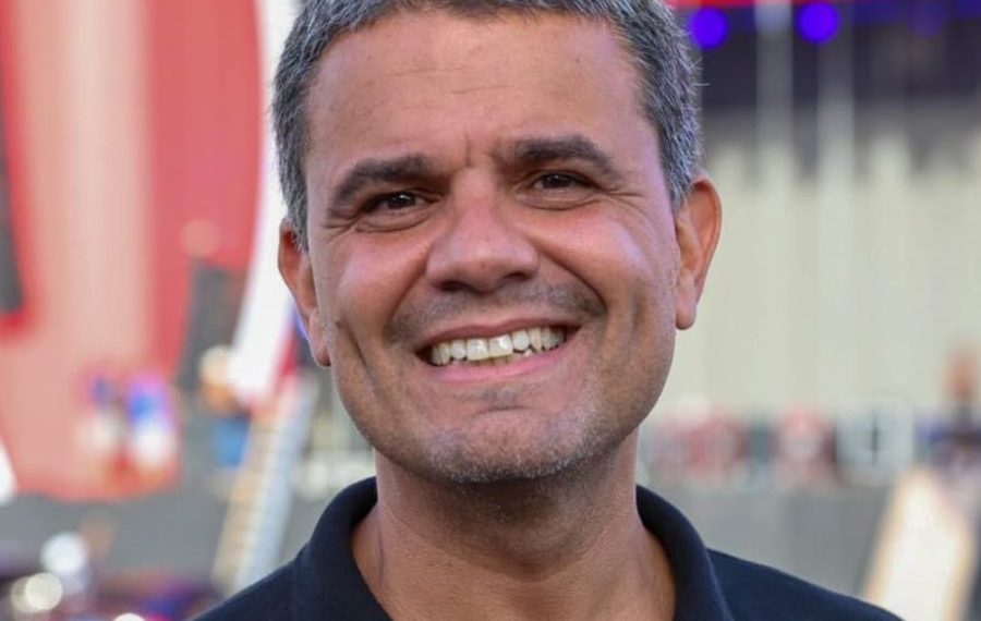 Câmara Municipal de Salvador concede Medalha Thomé de Souza a Márcio Sampaio, diretor da Saltur