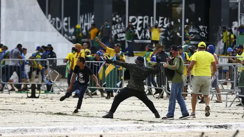 Governo Lula prepara ‘enterro’ da anistia aos envolvidos nos atos golpistas