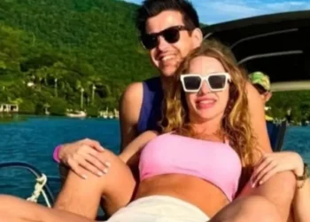 Acidente em Santa Catarina mata casal que trocava pneu em rodovia