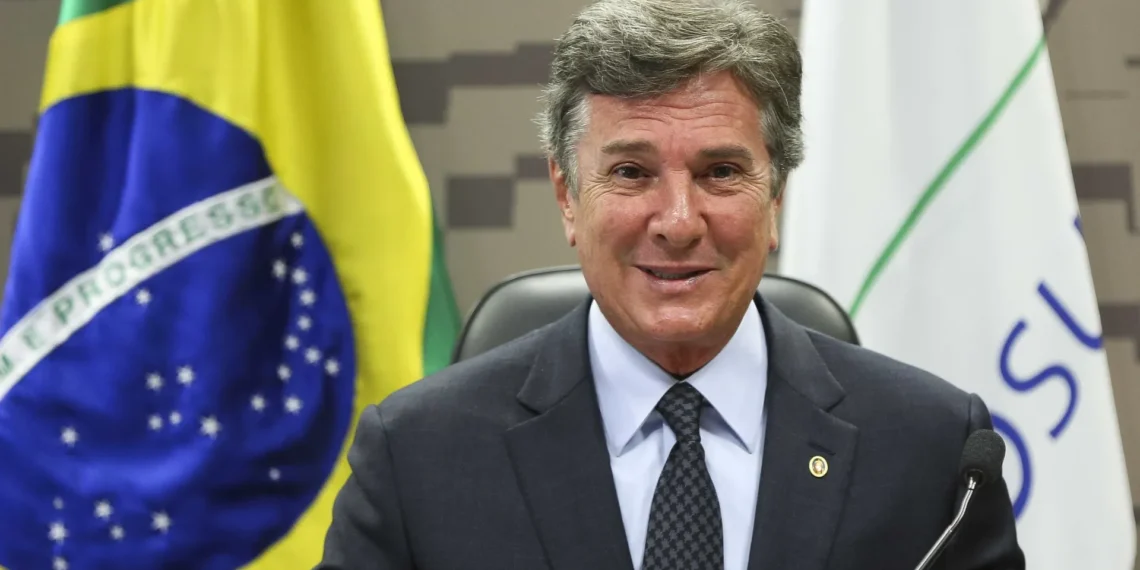 Por 6 votos a 4, STF decide manter a prisão do ex-presidente Collor