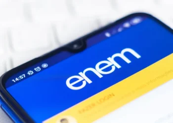 Termina às 23h59 prazo para pedir isenção da taxa de inscrição do Enem