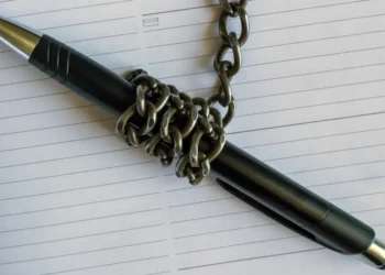 Brasil sobe 47 posições em ranking de liberdade de imprensa