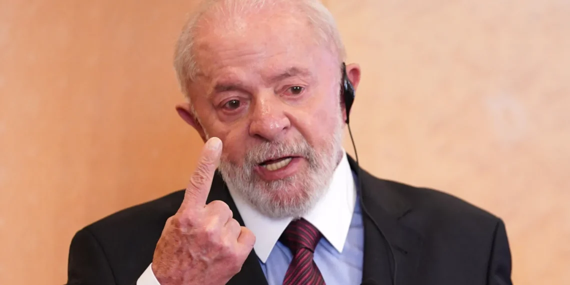 Lula sanciona lei que amplia pena para crimes contra juízes e promotores