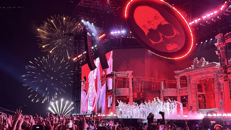 Polícia prende suspeito de planejar ataque a bomba em show da Lady Gaga