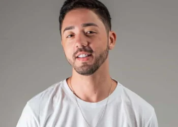 Rico Melquiades critica diferença de tratamento entre ele e Virginia na CPI das Bets