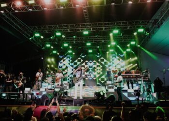 Bell Marques esquentou o São João em Paripe com forró, axé e muita emoção, no domingo (22)