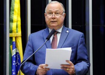 Diap aponta Paulo Azi entre os deputados mais influentes