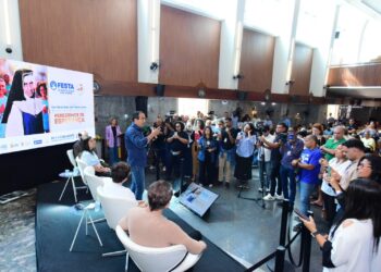 Festa de Santa Dulce terá missas, shows e cortejos em agosto