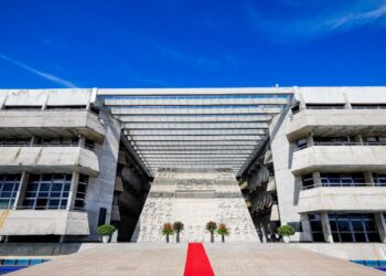 Assembleia da Bahia alerta para golpe com Pix e documentos