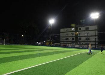 Campo em Cajazeiras VIII é reformado pela Prefeitura