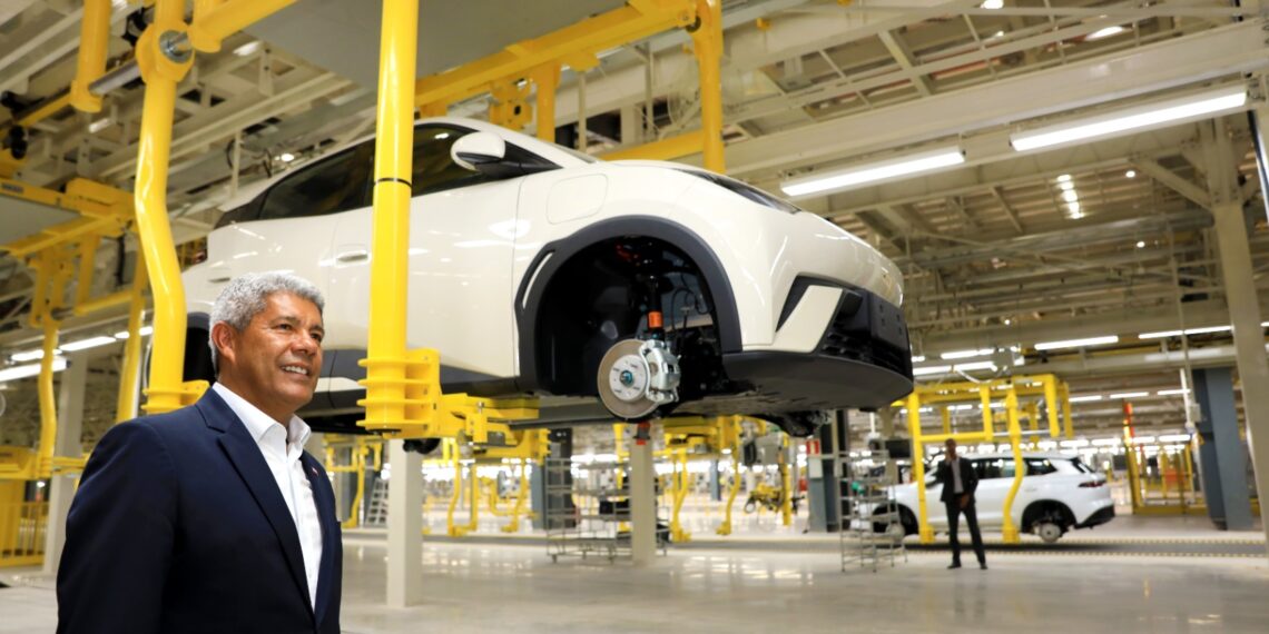 Jerônimo destaca Bahia na revolução energética da BYD