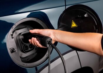 Bahia registra alta de 90% nas vendas de elétricos e híbridos