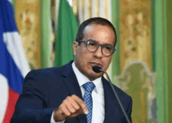 Bruno cutuca Jerônimo e cobra atitude política