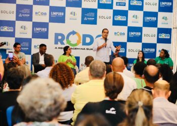 Salvador lança coleta seletiva porta a porta com agendamento