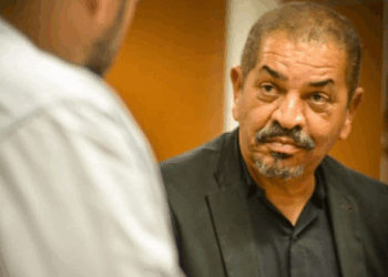 Justiça cassa prefeito por favorecimento da ex-gestão