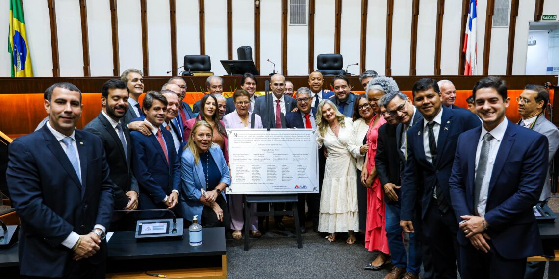 Presidente da ALBA reabre sessões e apresenta balanço