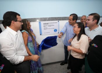 Prefeitura inaugura escola em Paripe com R$ 10 mi de investimento