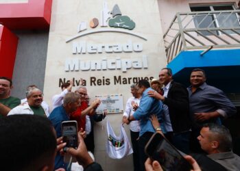 Governo entrega obras e anuncia investimentos na ExpoVila