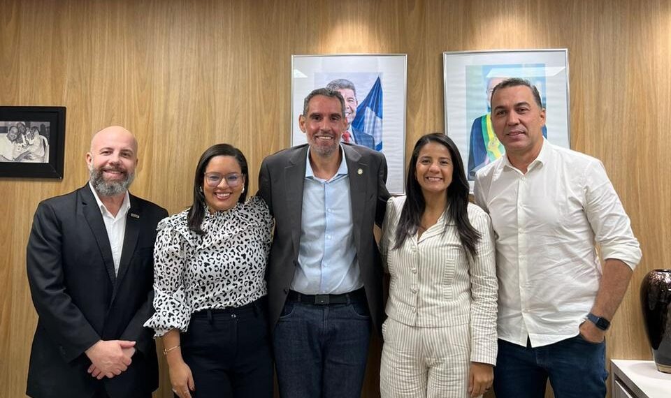 Casa Nova recebe R$ 30 mi para ampliar colégios estaduais