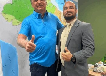 Moraes autoriza deputado baiano a visitar Bolsonaro