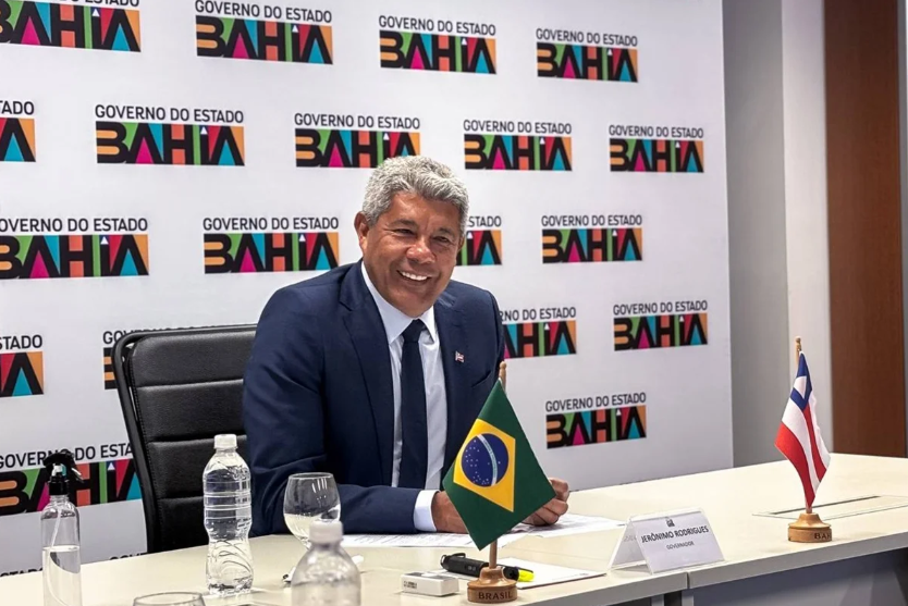 Jerônimo propõe reajuste salarial de 47 mil servidores