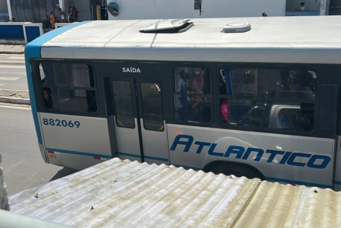 Moradores de São Sebastião criticam transporte para Salvador