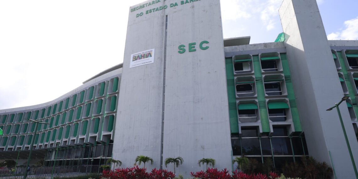 Abono da Educação vai contemplar 85 mil profissionais