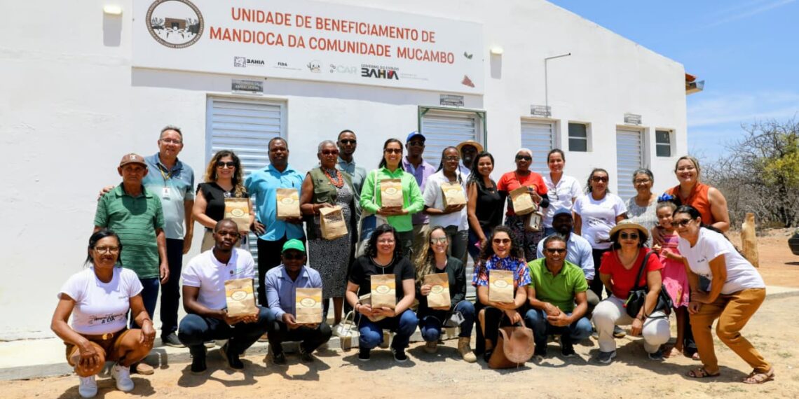Delegação de Moçambique visita projetos rurais da CAR