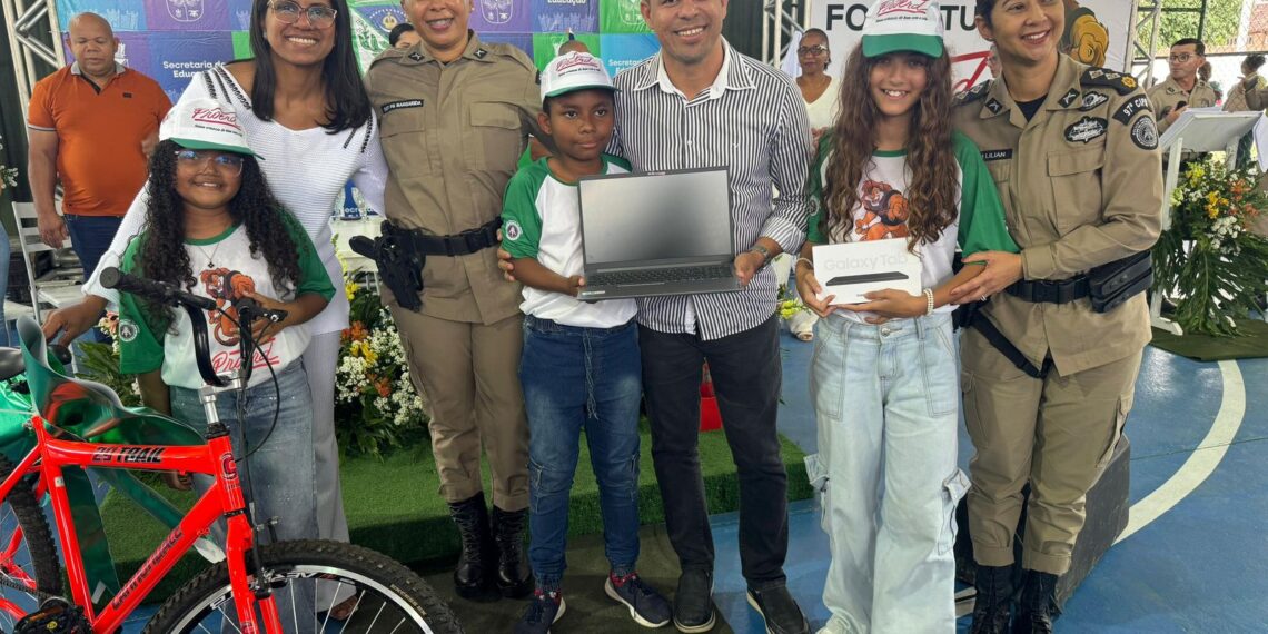 Irará realiza Programa de Resistência às Drogas e Violência