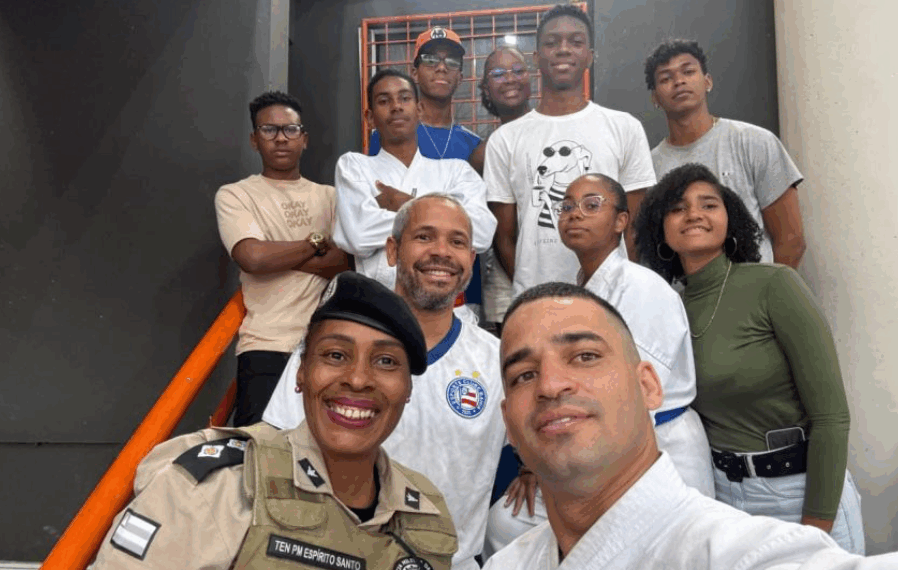 Atletas da BCS Fazenda Coutos brilham em torneio de Karatê