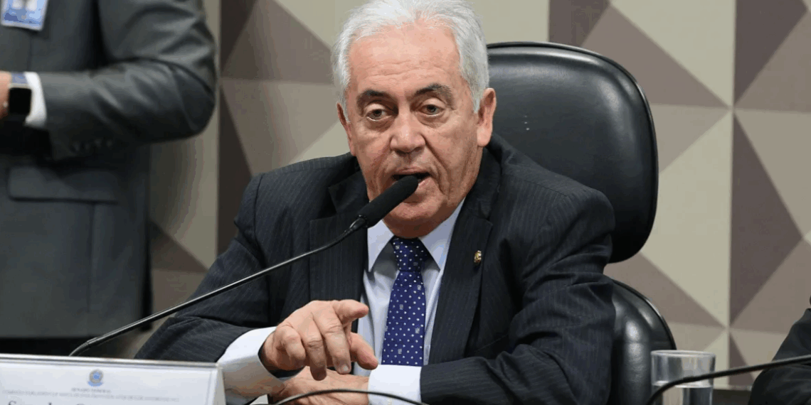 Otto descarta aliança com bolsonarismo e aponta ataque à democracia