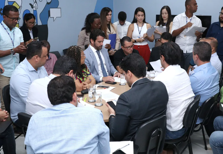 Câmara de Salvador marca votação de projetos de Bruno Reis