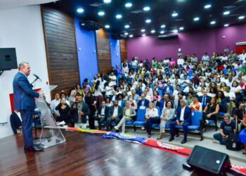Vice-governador celebra ampliação do Corra pro Abraço na Bahia