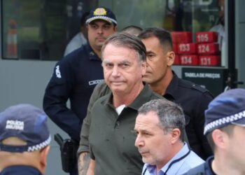 Médico diz que laudo indica câncer de pele em Bolsonaro